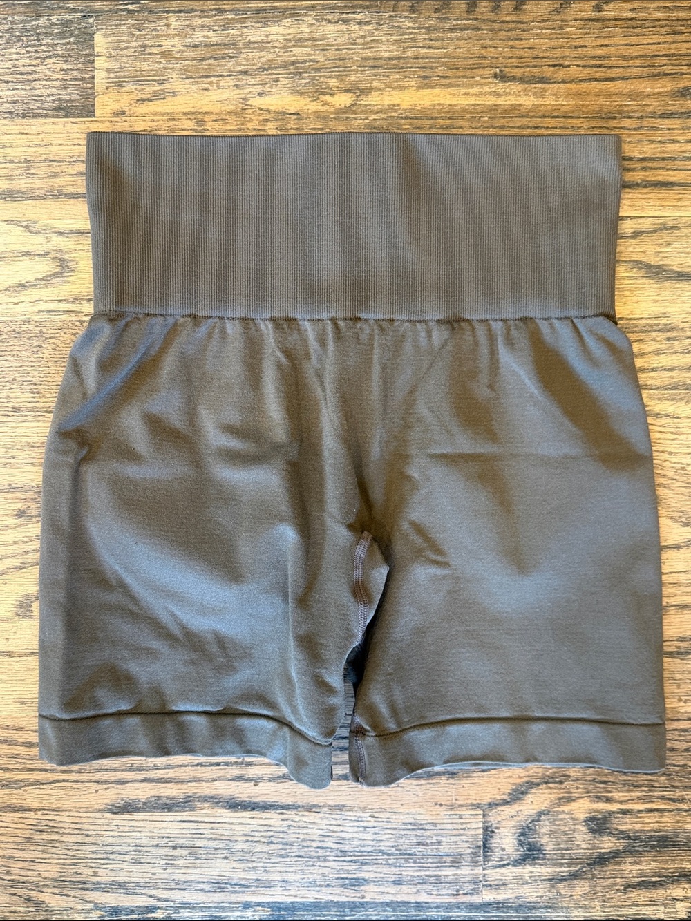 Amazon Brown/Tan Knit Top with Care Label